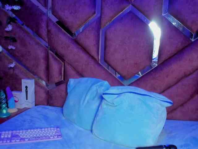 VictoriaRossy webcam