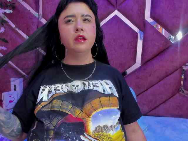 VictoriaRossy webcam