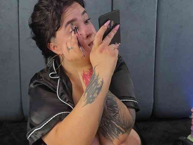 VictoriaRossy webcam