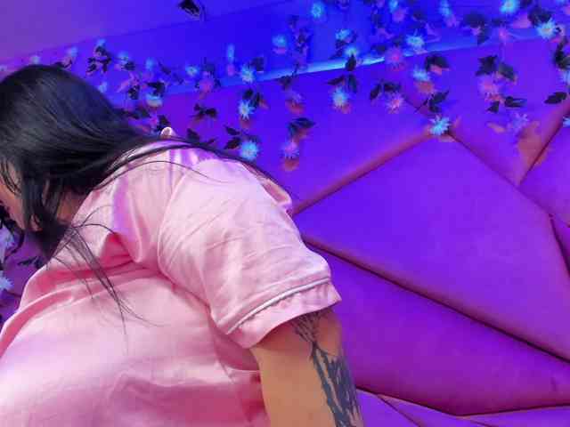 VictoriaRossy webcam