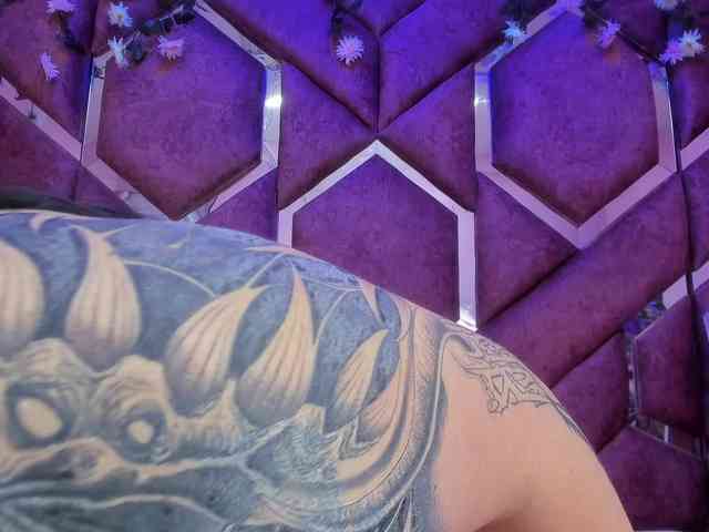 VictoriaRossy webcam