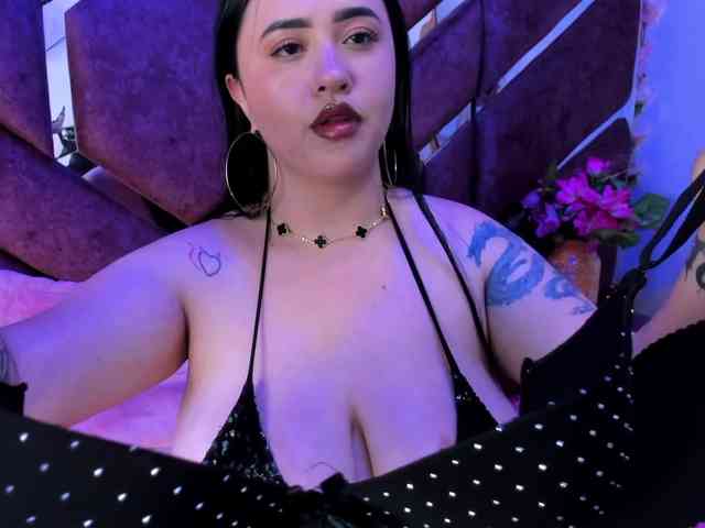 VictoriaRossy webcam