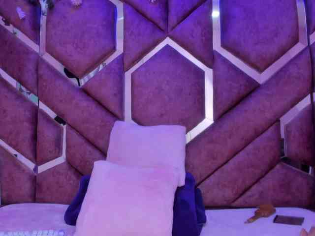 VictoriaRossy webcam