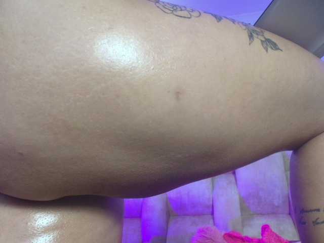 DakotaRobbins's BongaCams show and profile