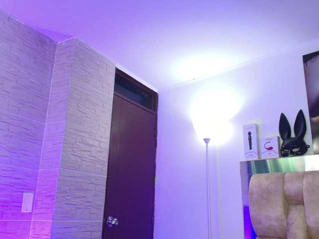 DakotaRobbins's BongaCams show and profile