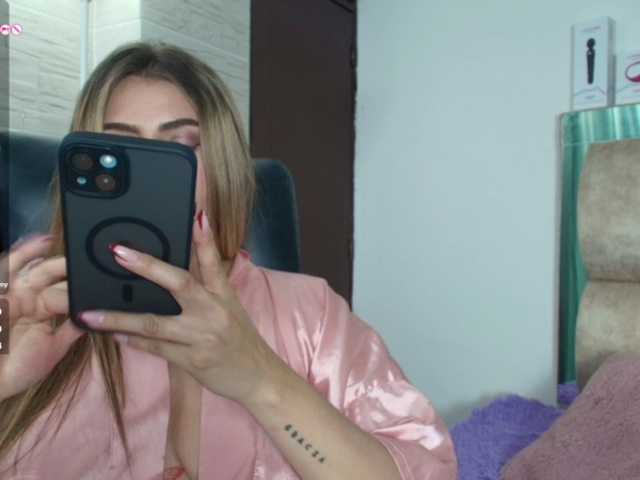 DakotaRobbins's BongaCams show and profile