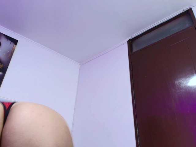 DakotaRobbins's BongaCams show and profile