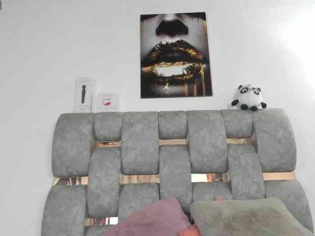 DakotaRobbins webcam