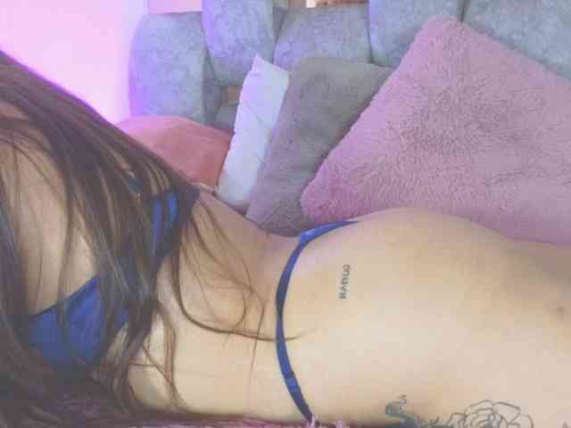 DakotaRobbins webcam
