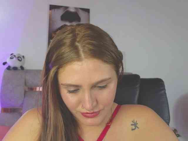 DakotaRobbins webcam