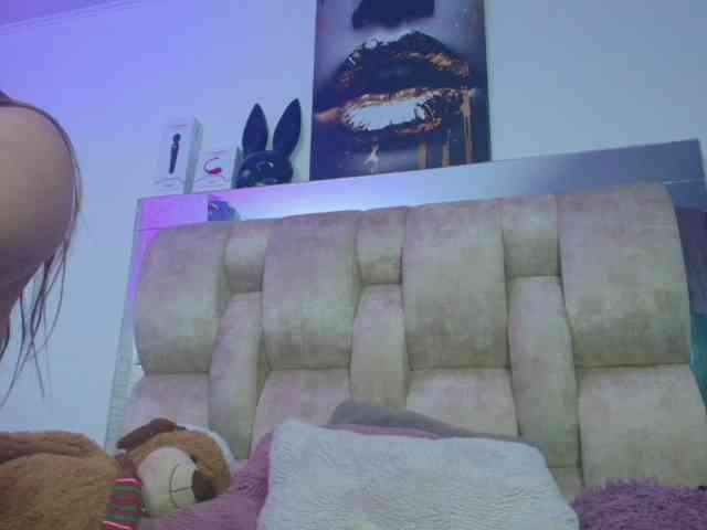 DakotaRobbins webcam