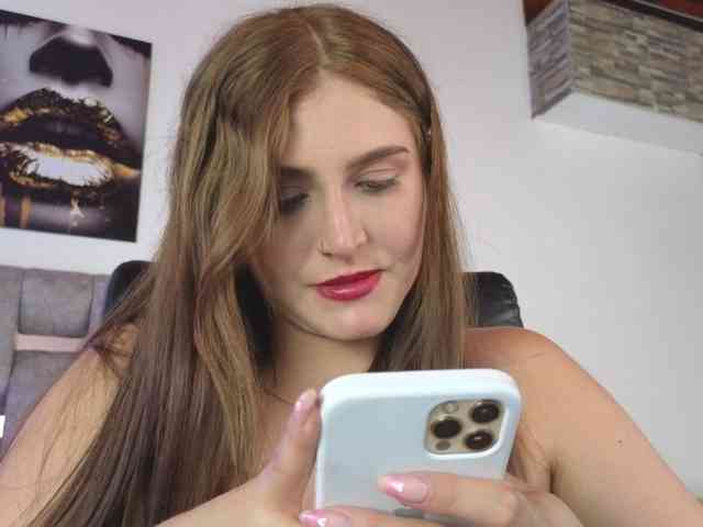 DakotaRobbins webcam