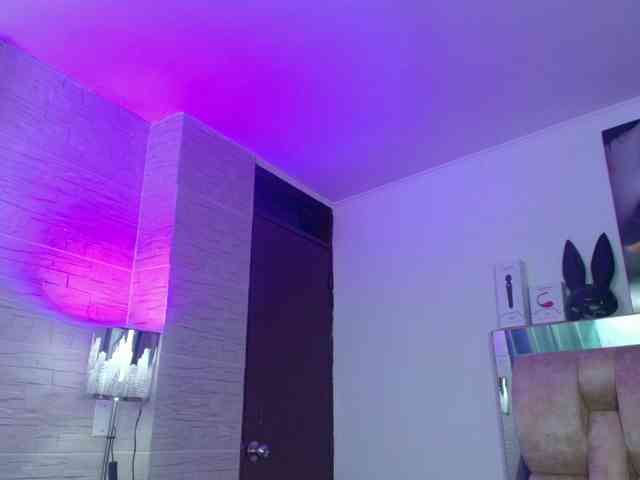 DakotaRobbins webcam