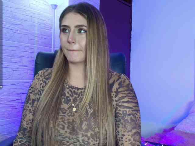 DakotaRobbins webcam