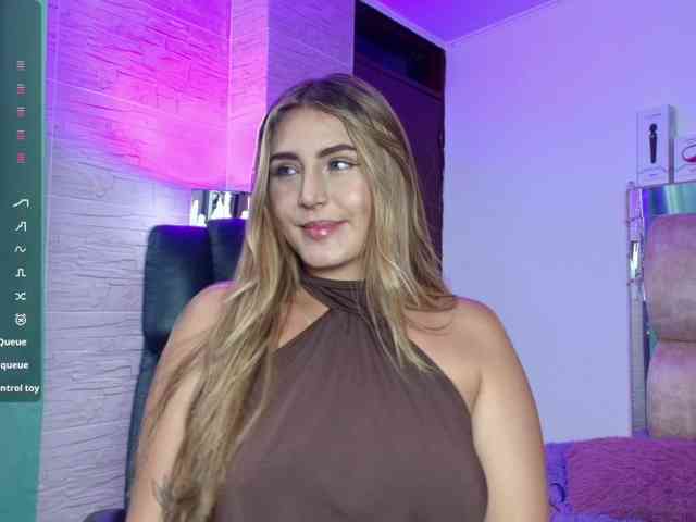 DakotaRobbins DakotaRobbins