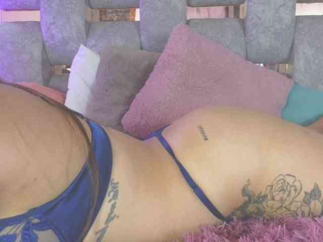 DakotaRobbins webcam