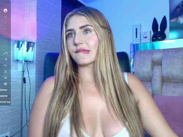 DakotaRobbins webcam