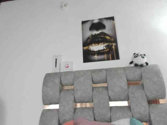 DakotaRobbins webcam