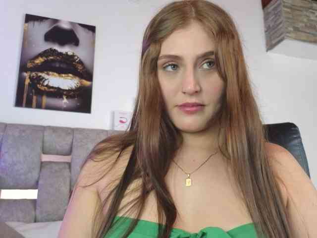 DakotaRobbins webcam