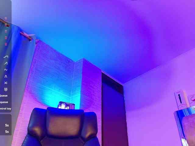 DakotaRobbins webcam