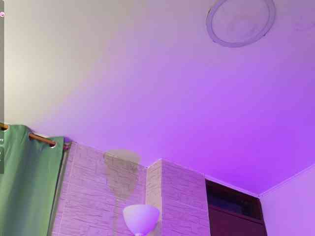 DakotaRobbins webcam