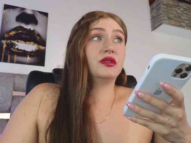 DakotaRobbins webcam