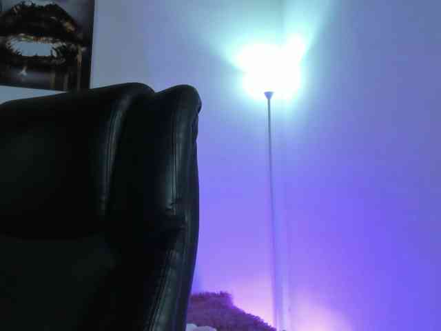 DakotaRobbins webcam
