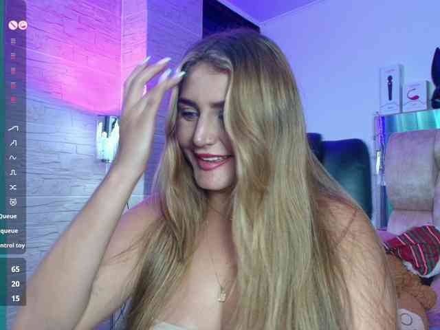 DakotaRobbins webcam