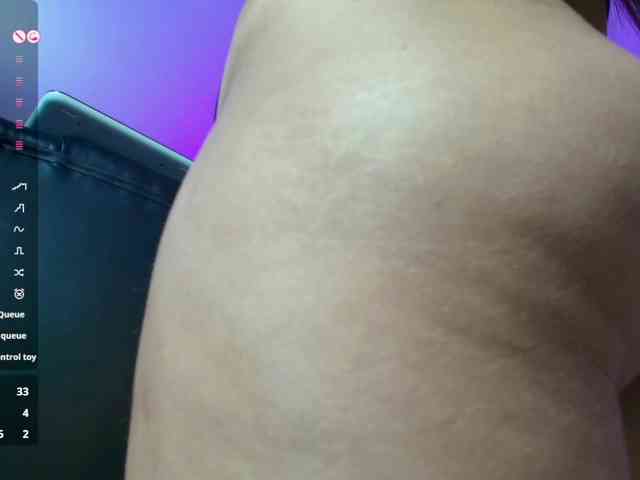 DakotaRobbins webcam