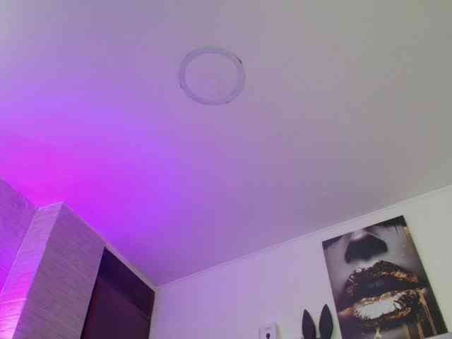 DakotaRobbins webcam