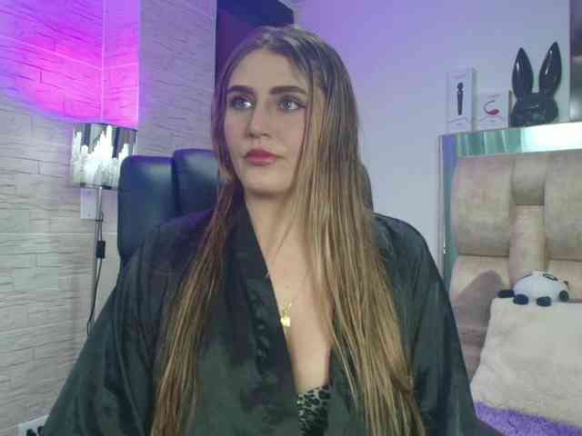 DakotaRobbins webcam