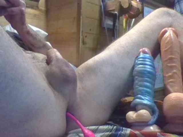 Sledneckz2014 Live Webcam on BongaCams