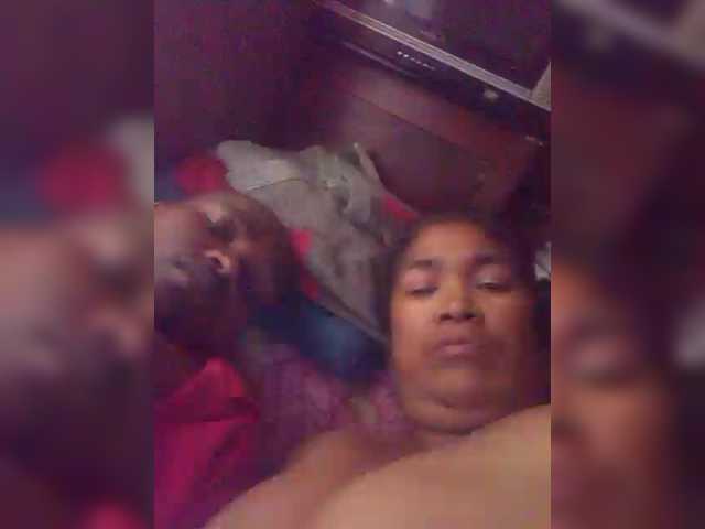 Aiiina's BongaCams show and profile