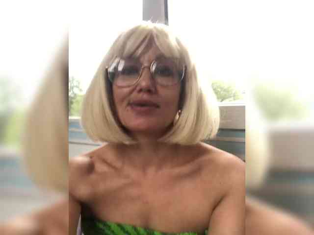 69wednesday69 webcam