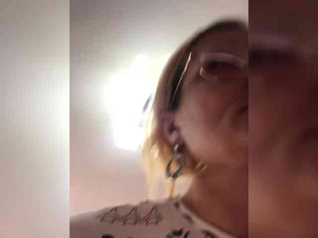69wednesday69 webcam