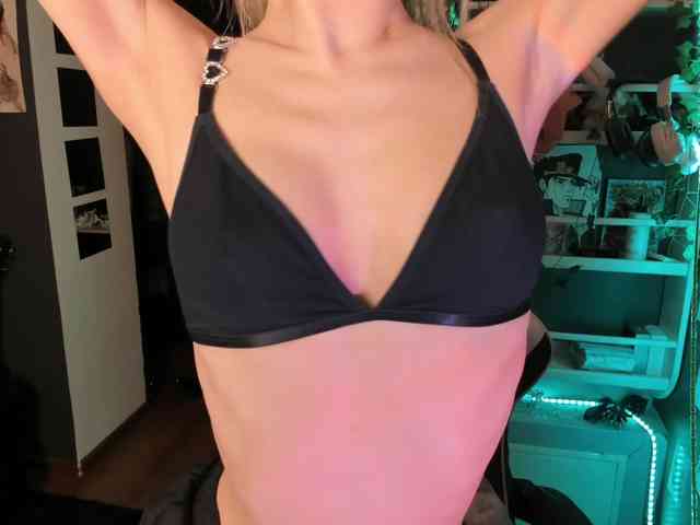 Velvetsky webcam