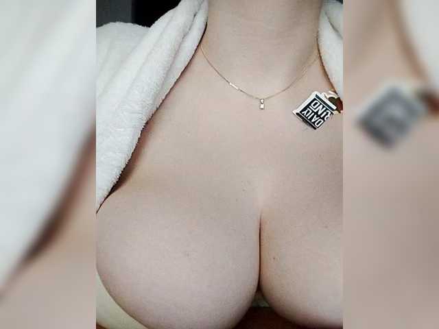 Patolog's BongaCams show and profile