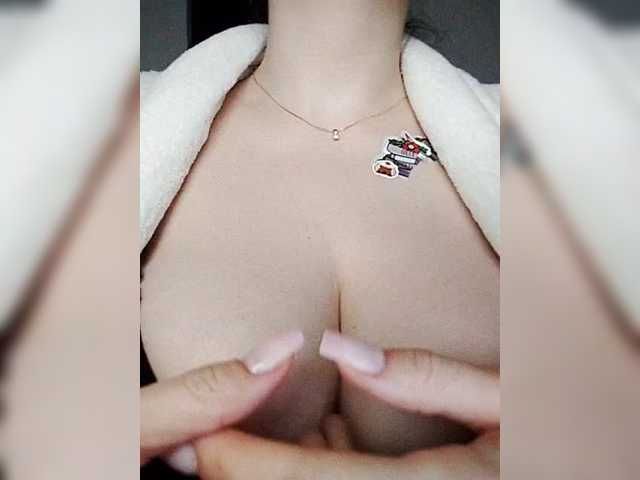 Patolog's BongaCams show and profile