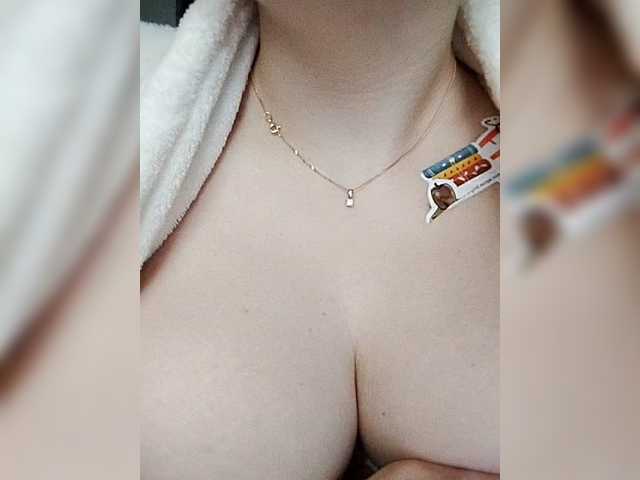 Merry_Kitties webcam