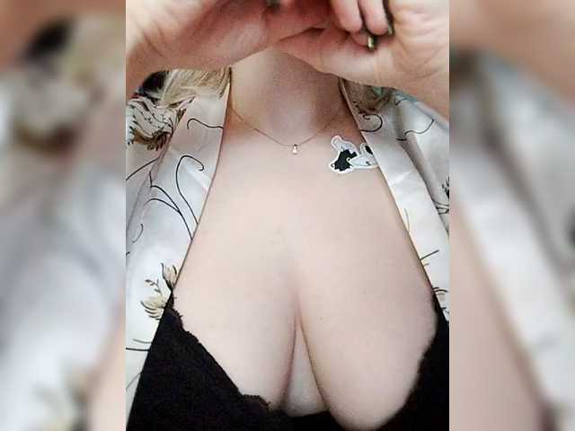 Patolog's BongaCams show and profile