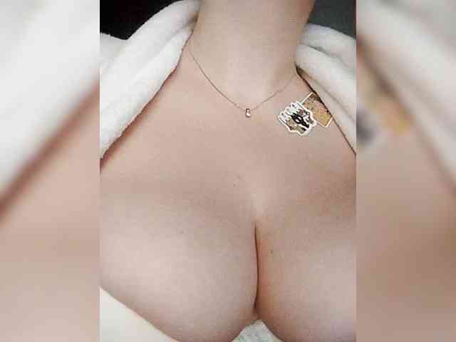 Merry_Kitties webcam