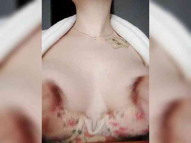 Merry_Kitties webcam