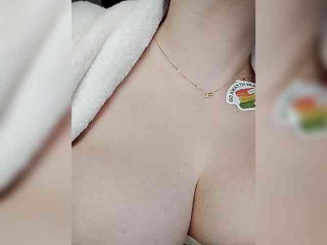 Merry_Kitties webcam