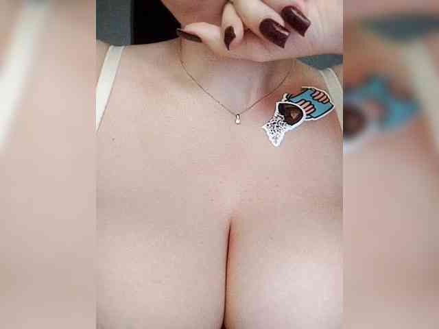 Merry_Kitties webcam