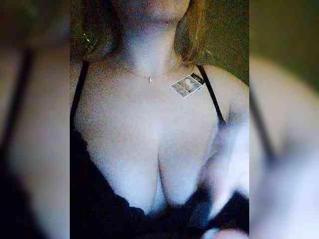 Merry_Kitties webcam