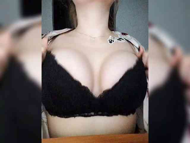 Merry_Kitties webcam