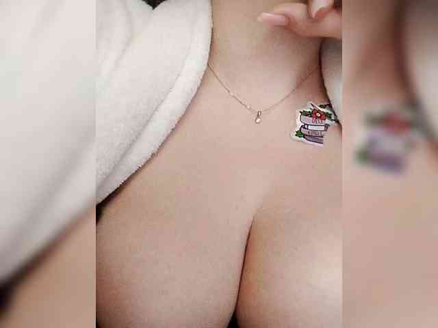 Merry_Kitties webcam