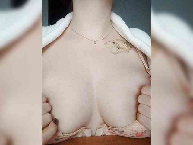 Merry_Kitties webcam