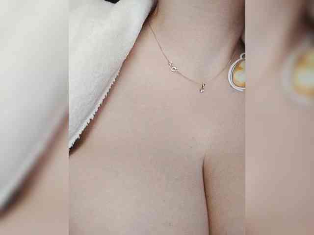 Merry_Kitties webcam