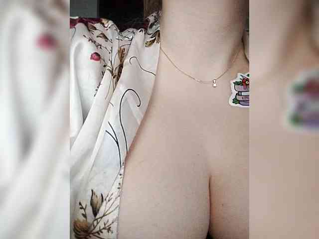 Merry_Kitties webcam